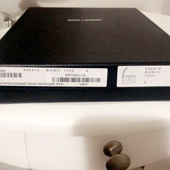 ❣️SOLD❣️Saint Laurent bill pouch - Picture 5 of 6